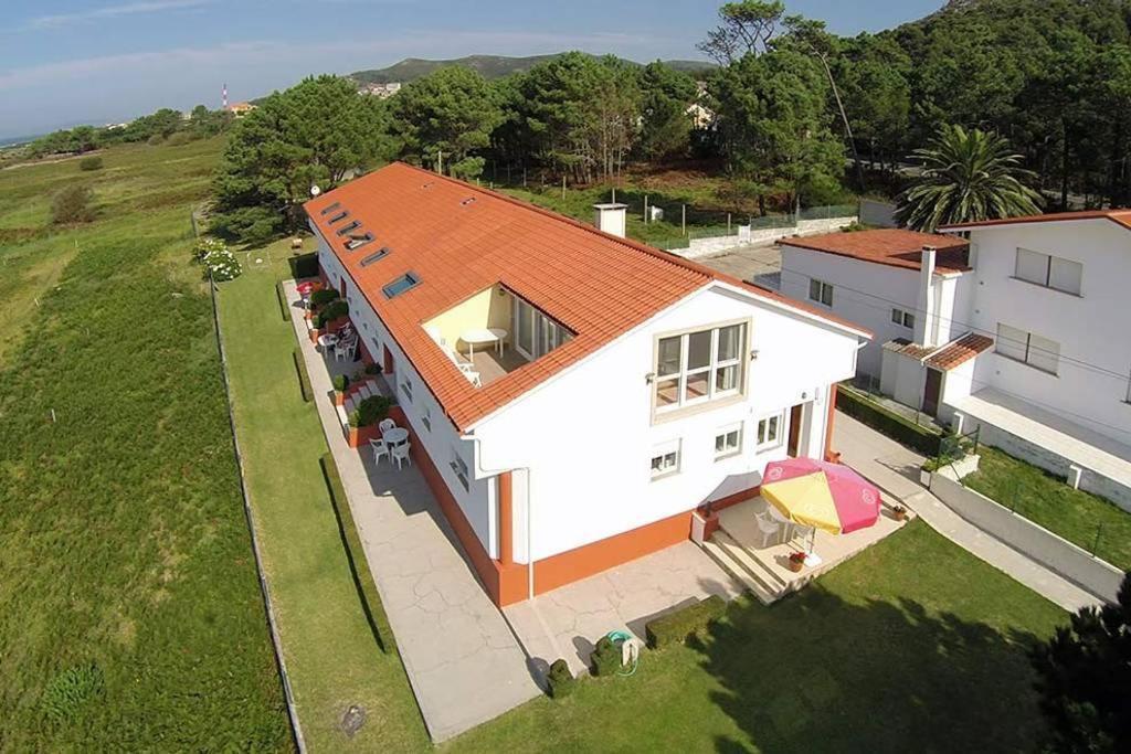 Apartamento Playa De Larino Gandara  Exterior photo