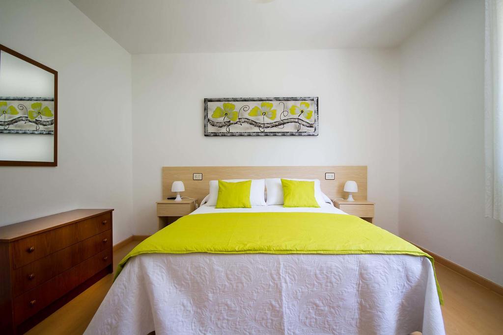 Apartamento Playa De Larino Gandara  Exterior photo